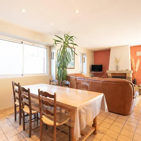 Du Pibeste - 8 Pers Feriehus Ouzous