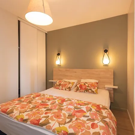 Du Pibeste - 8 Pers Feriehus Ouzous